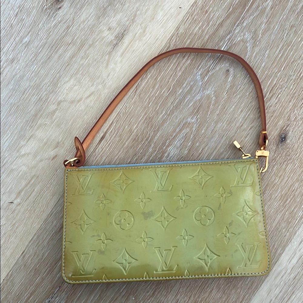 Louis Vuitton Lexington Leather Bag in green